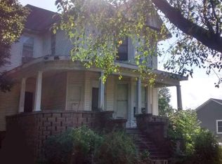 2415 Washington Ave, Cairo, IL 62914