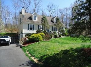 8 Fox Rd, Montville, NJ 07045