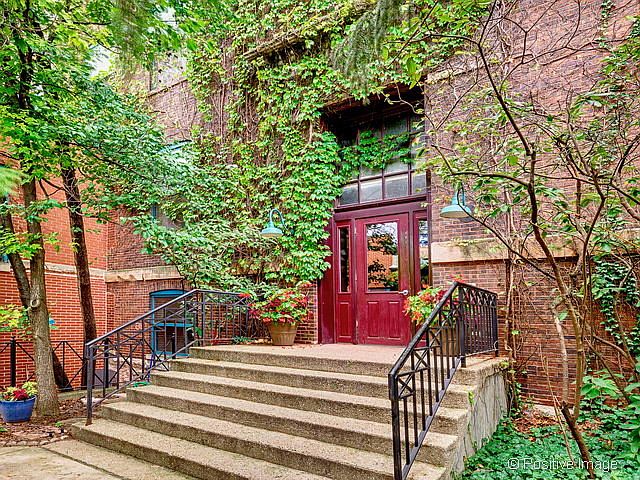 1st image of 4745 N Ravenswood Ave APT 309