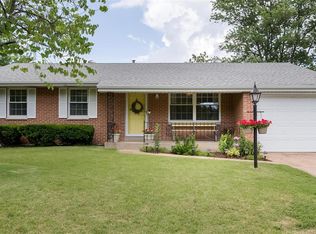 9825 Colchis Ln, Saint Louis, MO