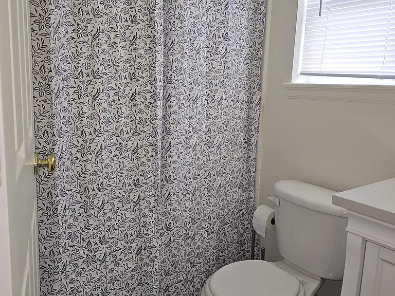 4363 S Independence St — Photo 7