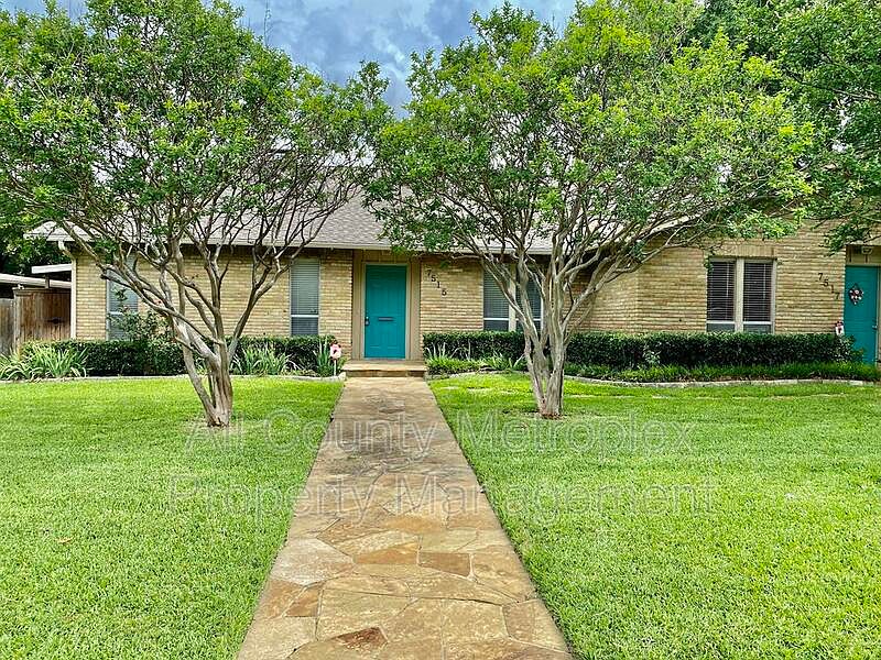 1st image of 7517 Meadow Oaks Dr #7515