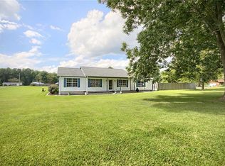 6596 Belroi Rd, Gloucester, VA 23061