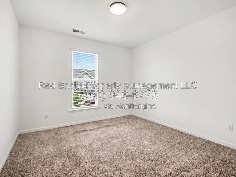 13027 Rover St — Photo 19