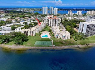 372 Golfview Road #403, North Palm Beach, FL 33408