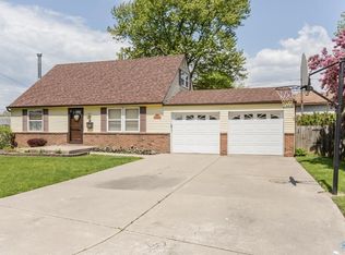 2901 Northshore Dr, Toledo, OH 43611