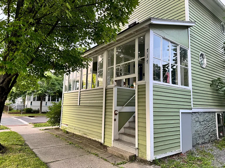 717 N Tioga St #B — Photo 35