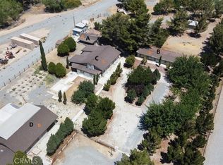 26900 Vista Rd, Helendale, CA 92342