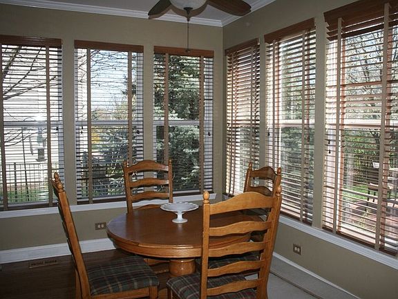 5th image of 24723 W Woodstock Dr