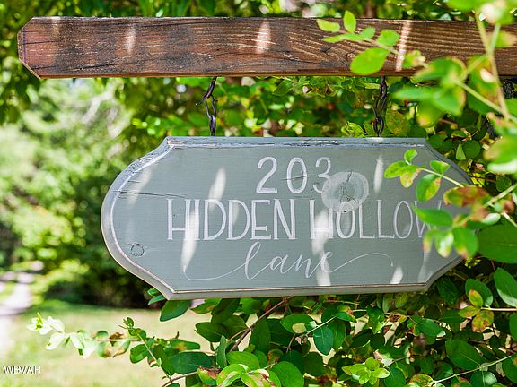 2nd image of 203 Hidden Hollow Rd