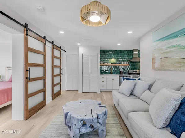 1217 Lister St, Point Pleasant Beach, NJ 08742