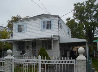 200-11 120th Ave, Saint Albans, NY 11412
