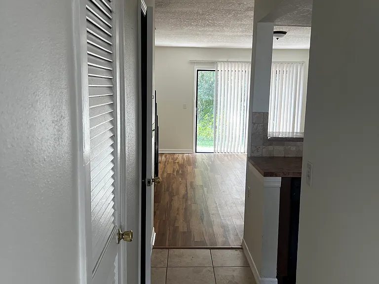 16634 Brigadoon Dr — Photo 6