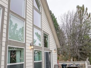 30083 Pixie Dr, Running Springs, CA 92382