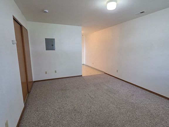 3rd image of 1830 W Crouse St APT 2