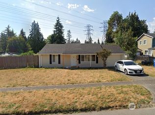 841 NE 188th St, Shoreline, WA