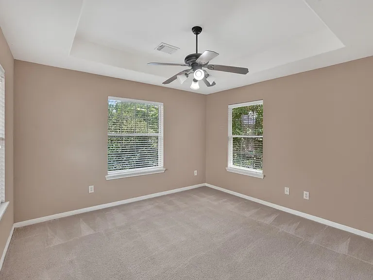 138 Zephyr Bend Pl — Photo 38