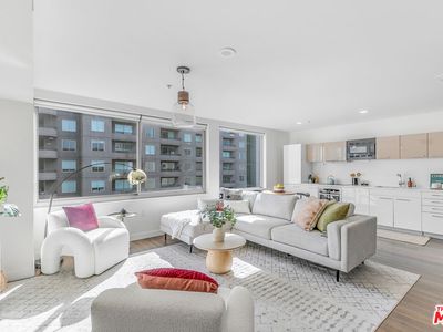 901 S Flower St UNIT 610, Los Angeles, CA, 90015