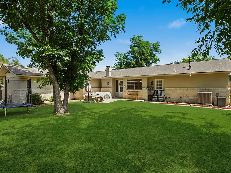 6807 Connie Mack St — Photo 15