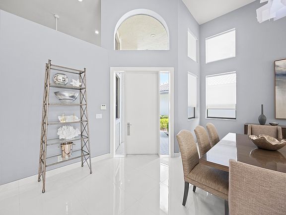 5th image of 10256 Spyglass Way