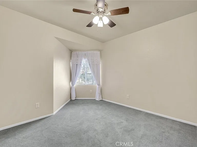 1070 Cannon Rd — Photo 32
