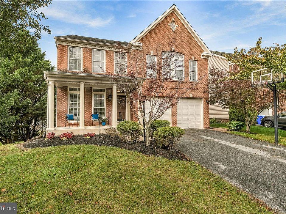 1st image of 4000 Bowling Green Ln