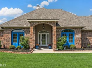 2708 Caplis Sligo Plantation Dr, Bossier City, LA 71112