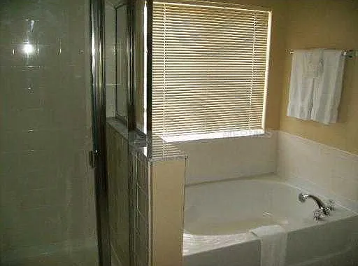622 Alfani St — Photo 7