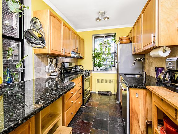 2nd image of 3635 Johnson Ave APT 5A