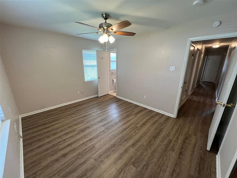 1st image of 812 Campbell Ln