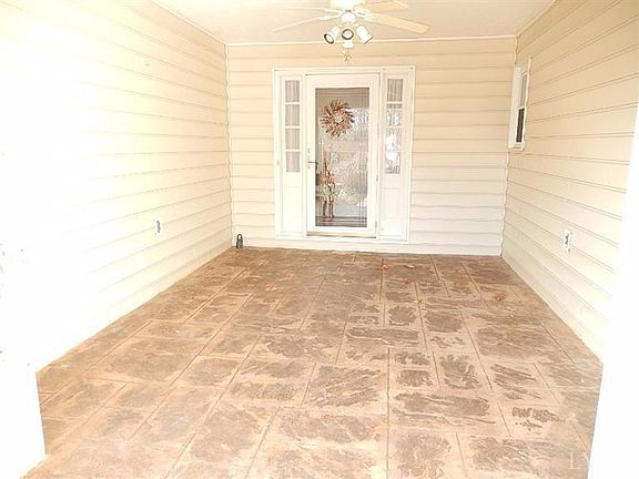 2nd image of 26 Edgewood Dr