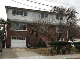 25 Maple St, Little Ferry, NJ 07643