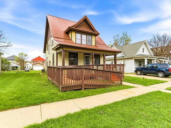 954 N Church St, Richland Center, WI 53581