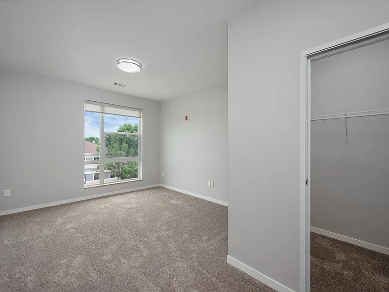 9. Boulder E2 - Bed2 9. Boulder E2 - Bed2