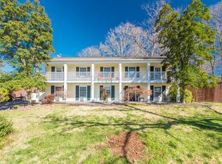1800 Nantasket Rd, Knoxville, TN 37922
