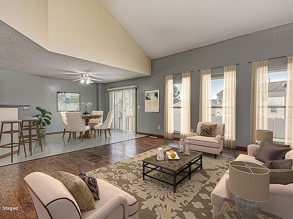 3rd image of 8291 Parori Ln