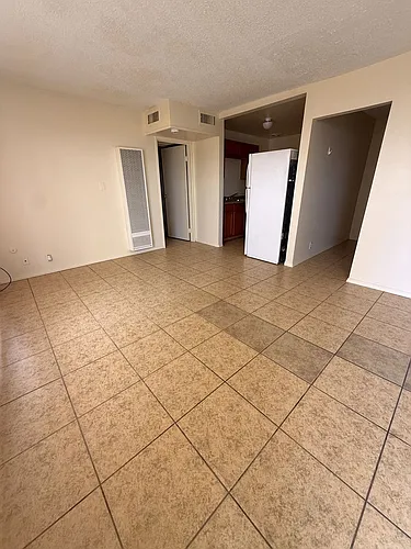 1695 Villa Ave. Photo 1