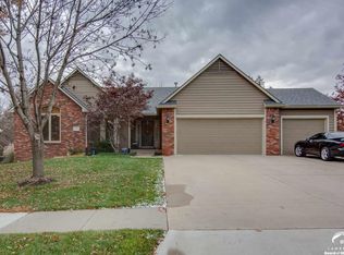 1017 Langston Ct, Lawrence, KS 66049