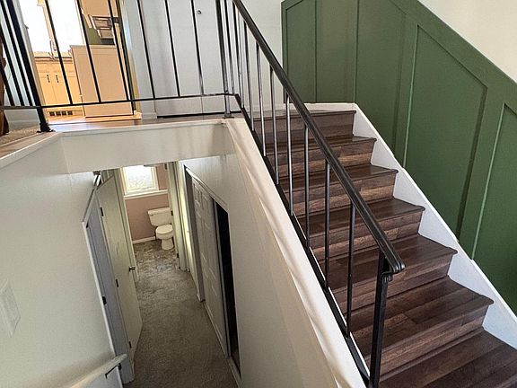 3rd image of 3268 Edgerton St