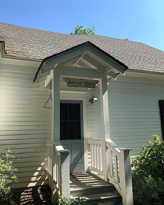 2nd image of 222 Fayetteville Rd