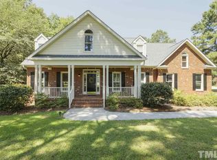 3325 Needle Point Cir, Willow Spring, NC 27592