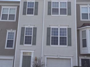 43781 Barborsville Mansion Sq, Ashburn, VA 20148