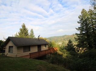 913 SE 7th Pl, Toledo, OR 97391