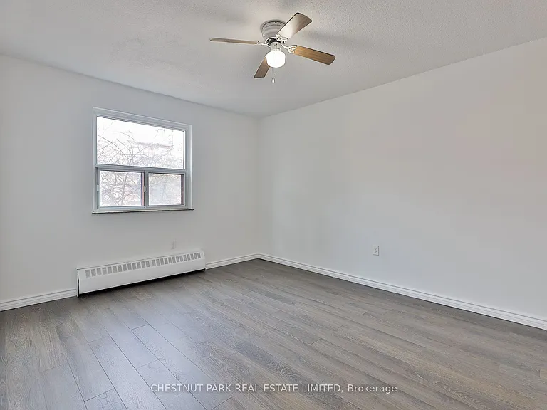 900 Glen St #215 — Photo 27