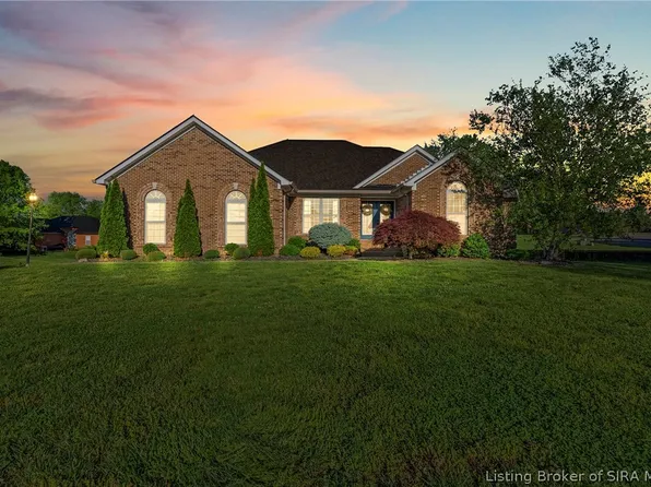 3101 Ambercrest Loop, Jeffersonville, IN 47130