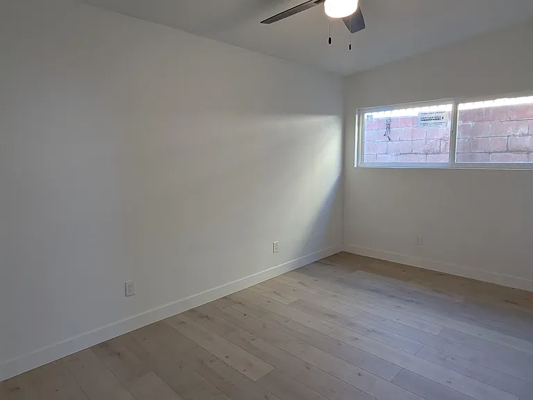 5206 Elizabeth St #1/4 — Photo 4