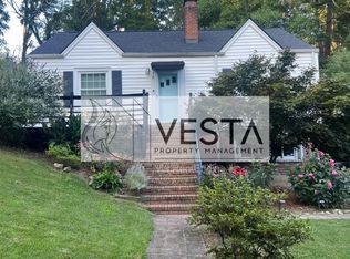 18 Canterbury Rd, Asheville, NC 28805