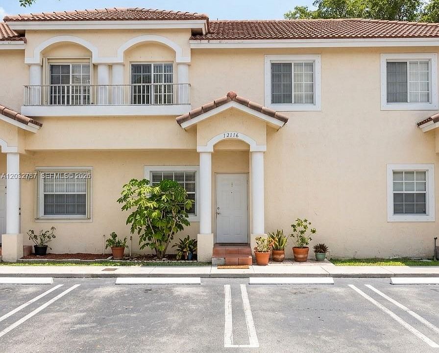 1st image of 12116 SW 143rd Ln #6-5