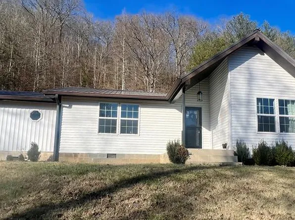 116 Curt Napier Rd, Hazard, KY 41701
