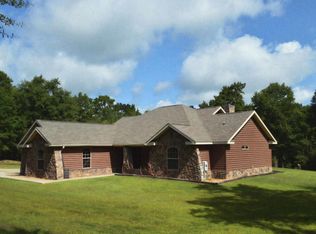 3141 Walker Rd, Laurel Hill, FL 32567